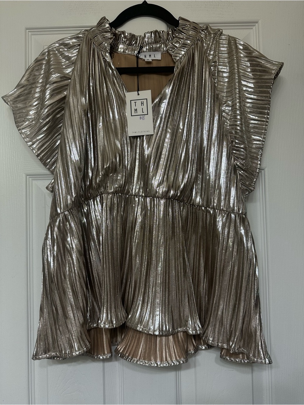 THML: Keep Shinning Top NWT size M